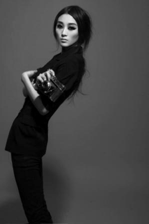 庞涵月    RUBY  Pang