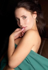 Anna S - ***