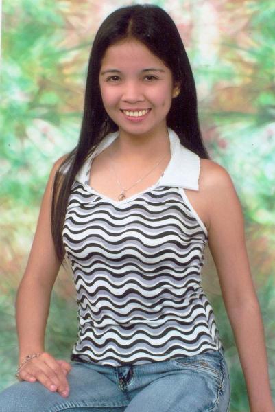 Dimples - simple and petite