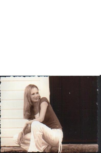 Babyblueyes - kneeling