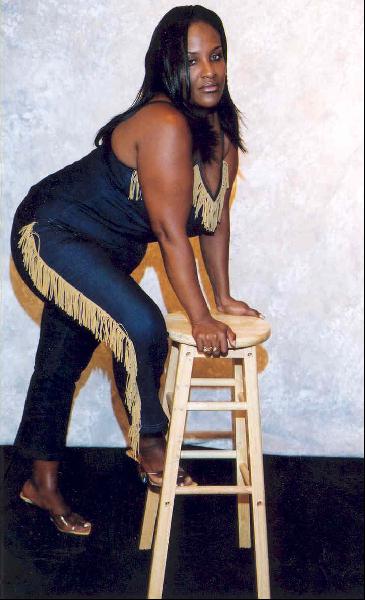 Kat - Side view