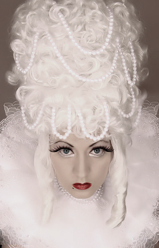 Laura Dark - Her Highness