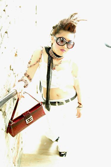 LN - AxxessFashion.com