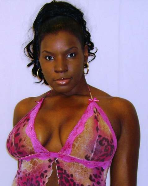 NIKITA - PRETTY IN PINK
