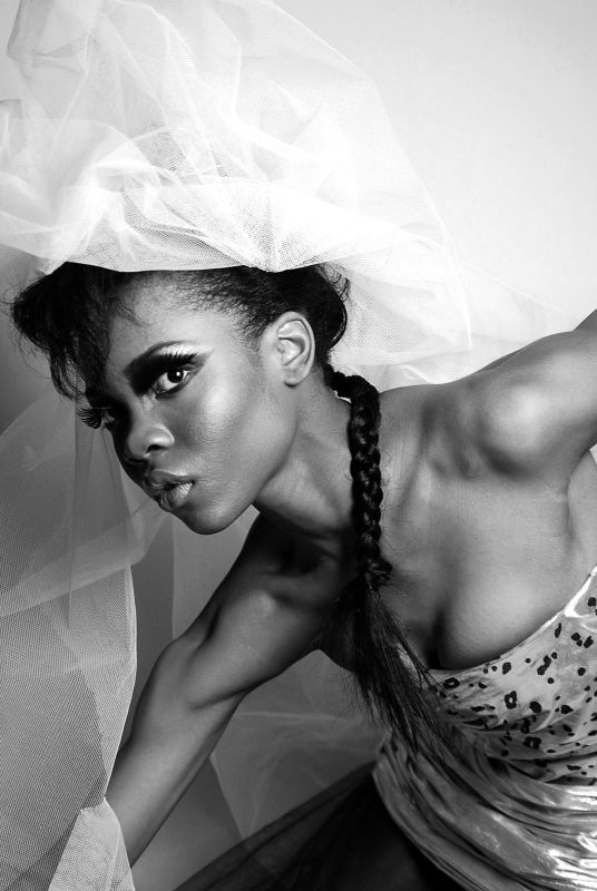 La Faye - Fashion