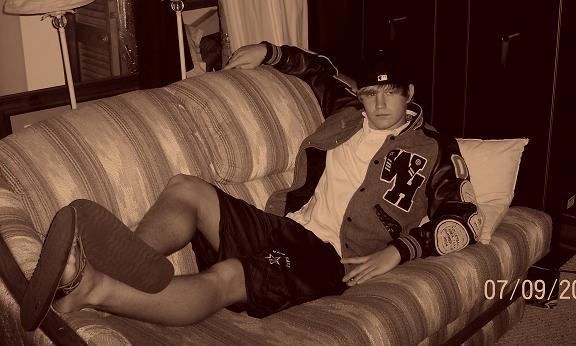 Benjamin - couch