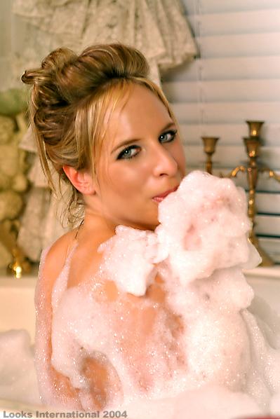 Helena Bee - Blowing Bubbles