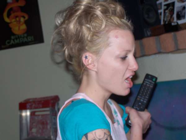 Gia Gionnie - kereoke