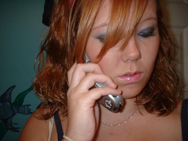 Lady Torrie - On the cell w/ purdy makeup!