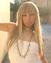 Racheal - Street Fashion