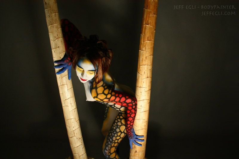 Modelle - Body Paint Girl - Femalien