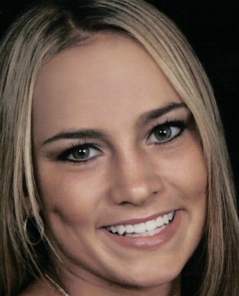 JaDawn White - Senior Picture