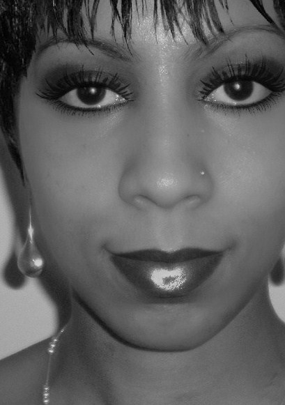 Liz - Black and white make-up