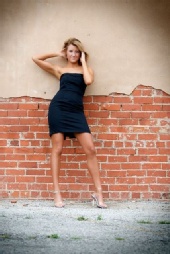 Lindsey May - brick4