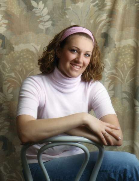 Kiki - sittin pretty