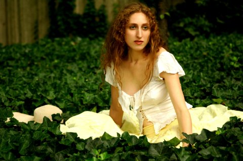 Jenya Meltser - Ivy and Lace