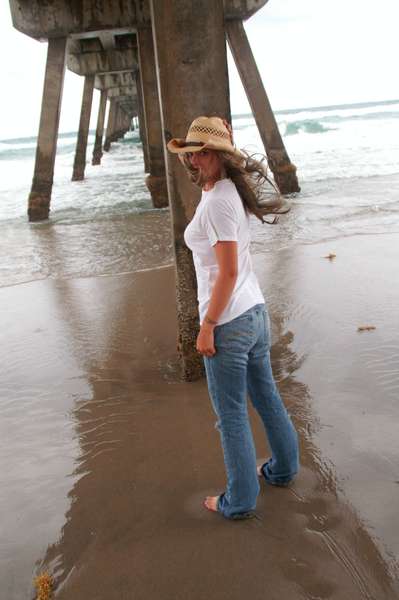 Kristina Sellars - Quiet Walk on the Beach!