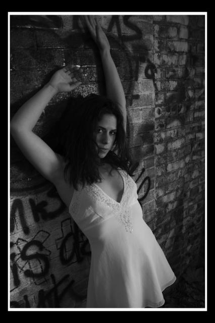 VICTORIA X - Against the Wall