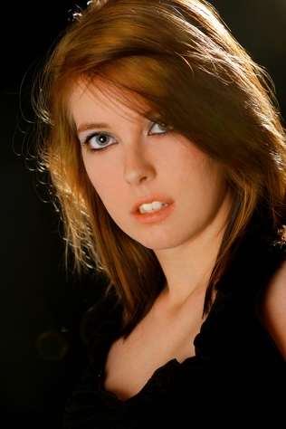 Amberlee - Headshot