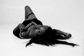 Sheba - Black/white Prada