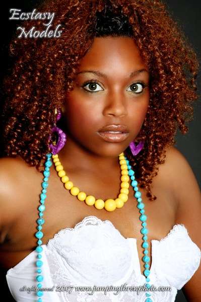 TIARA - taste the rainbow