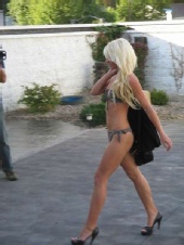 Krystal - Tiki Bar Fashion