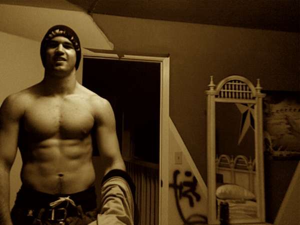 Brad - body shot