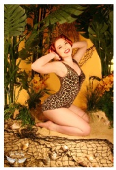 Nessie - Pinup