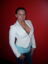 Jessica mccay - no makeup,candid shot