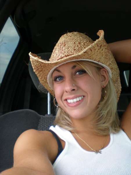 Bemine69 - Cowgirl