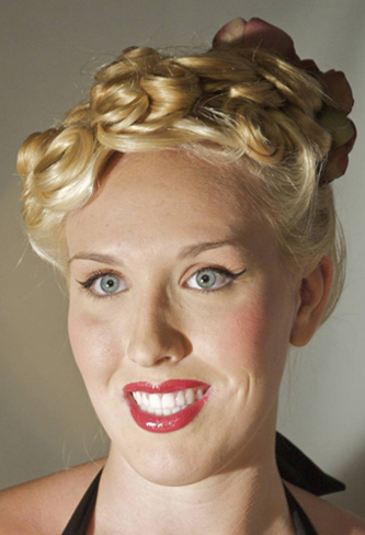 Ariel Egan - 1950s style hair & makeup