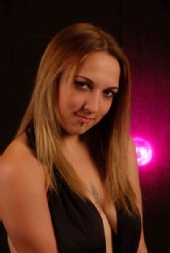 Bobbie - A Little Coy Look