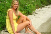 Stephanie Barnes