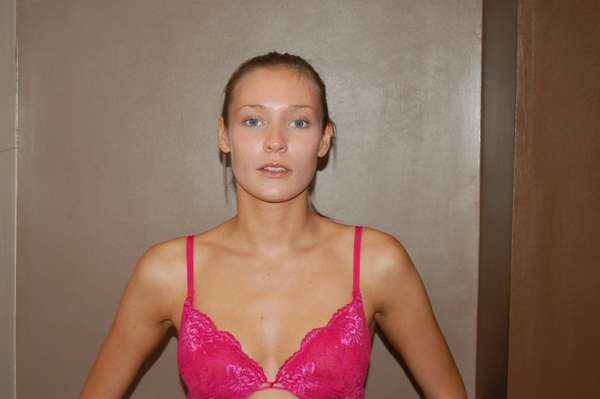 Bex - Face Shot - No Make Up