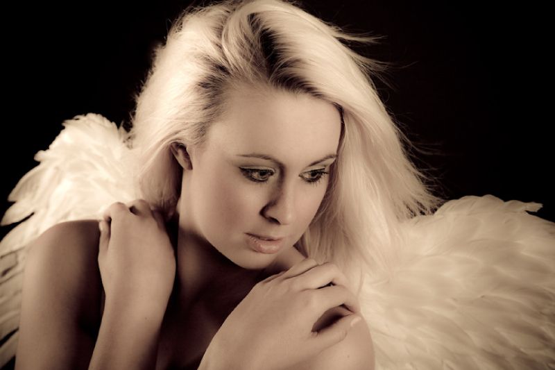 kirsty269 - Angel Headshot