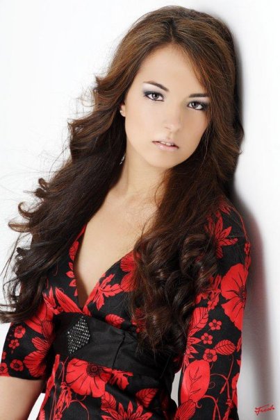 Rebecca Geldard - Fashion Headshot