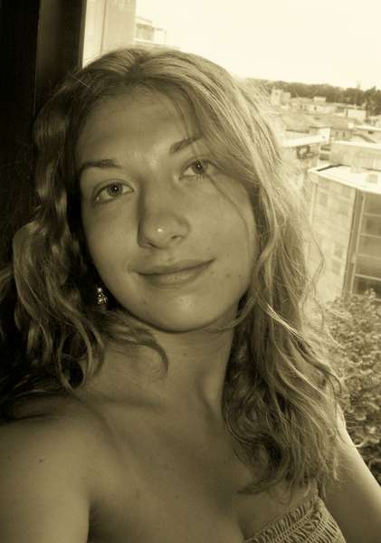 Laura - Soft in a soft light