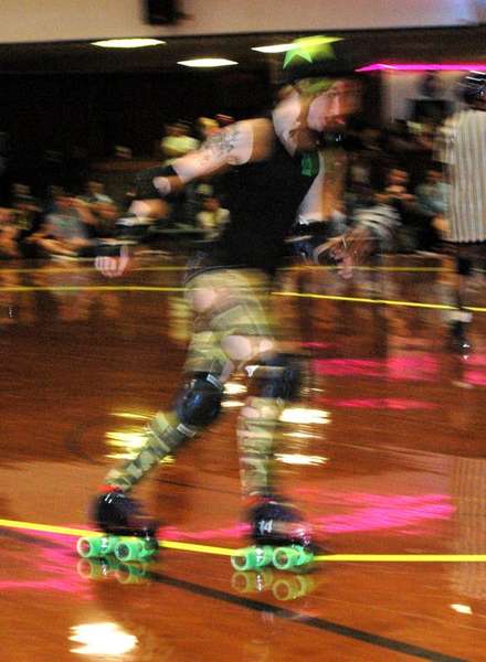 Molly Maniacal - All about Glamour for the Jammer