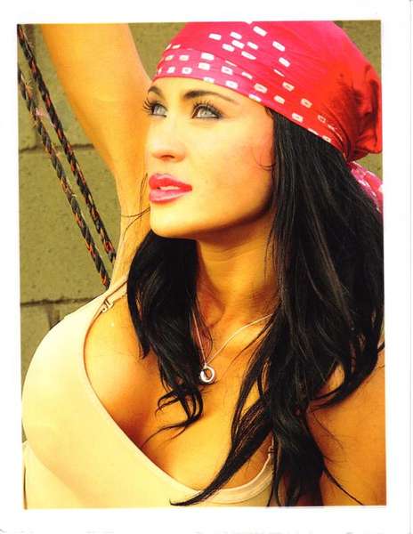 Rochelle Nicole Loewen - Rochelle Image #1