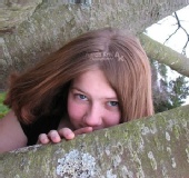 Iris - Peek-A-Boo!