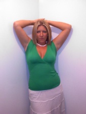 Amanda Fraley - Pretty in green!