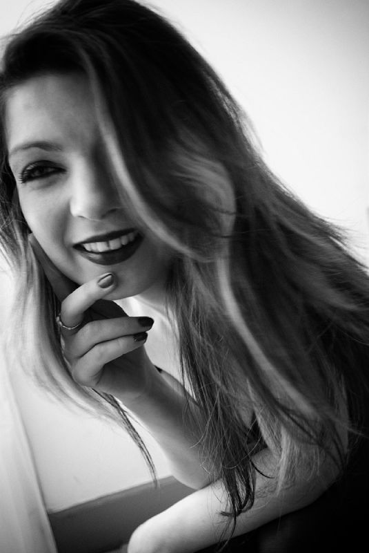 Abbie Montrose - headshot
