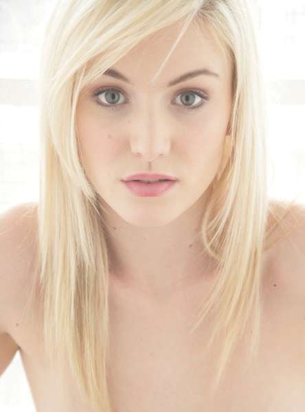 Faye T