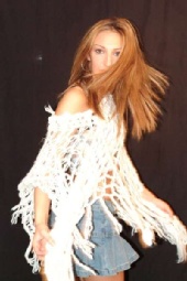 Bella Love - turning showing movement