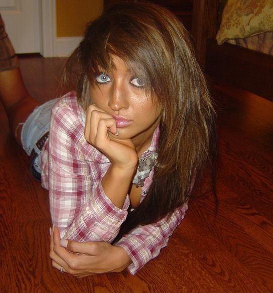 Britt - Amateur Photoshoot