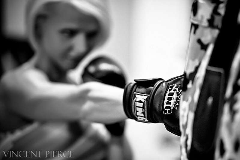 Bernadett - KNOCK OUT