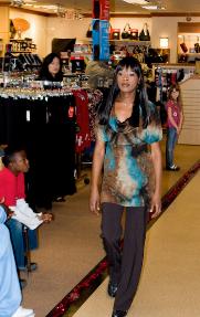 Juicy - Fashion Bug Show