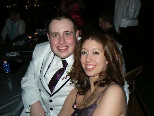 kaylajuhl - This is me and my boyfriend at prom