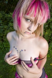 Niji-Chan - SG Hopeful