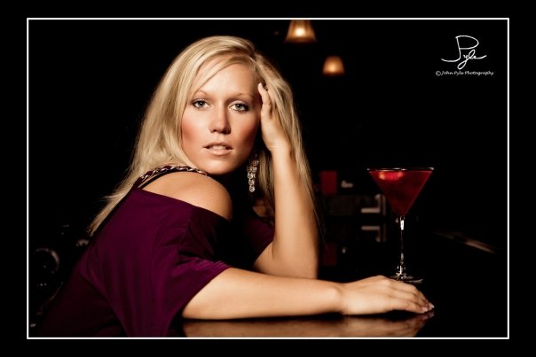 Keri Sloan - Bar Shot #2